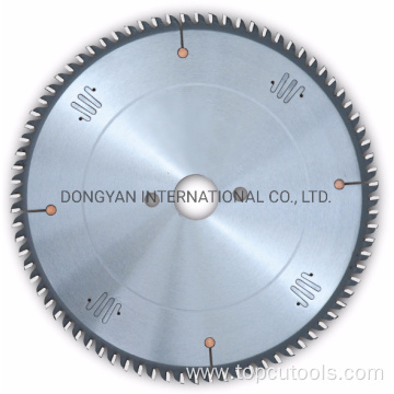 Professional Tct Wood Cutting Saw Blade